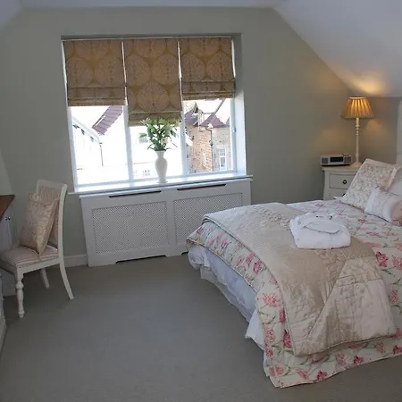 Springdale ゲストハウス 3*