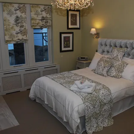 Springdale ゲストハウス 3*